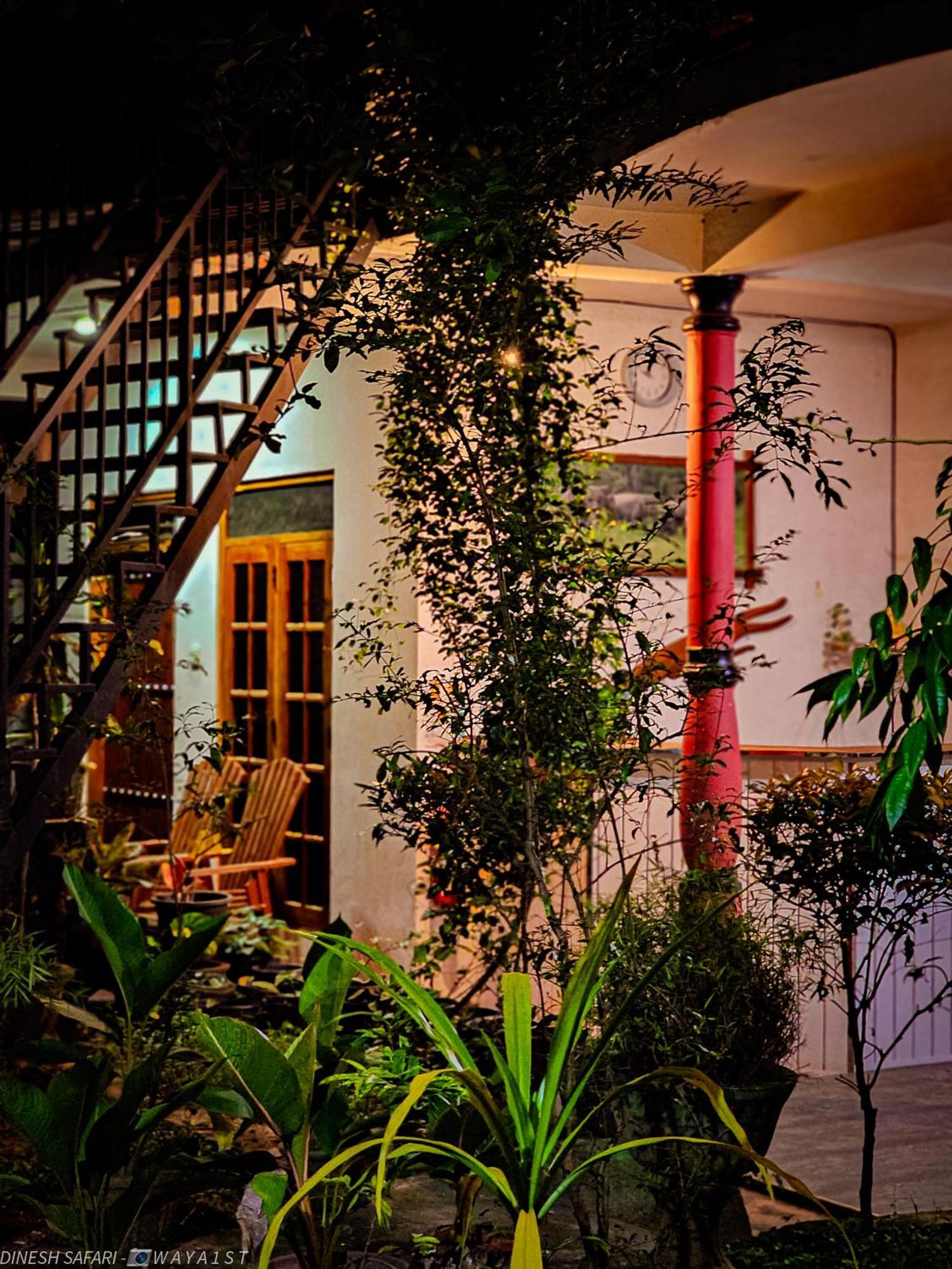 Dinesh Safari Homestay Udawalawe Exterior foto